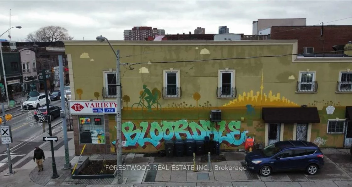 1264, Bloor, Dovercourt-Wallace Emerson-Junction, Toronto