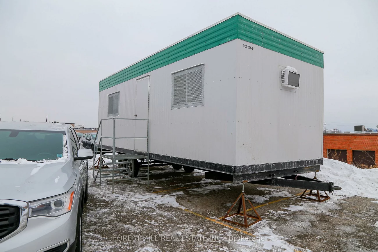 1113, Finch, York University Heights, Toronto