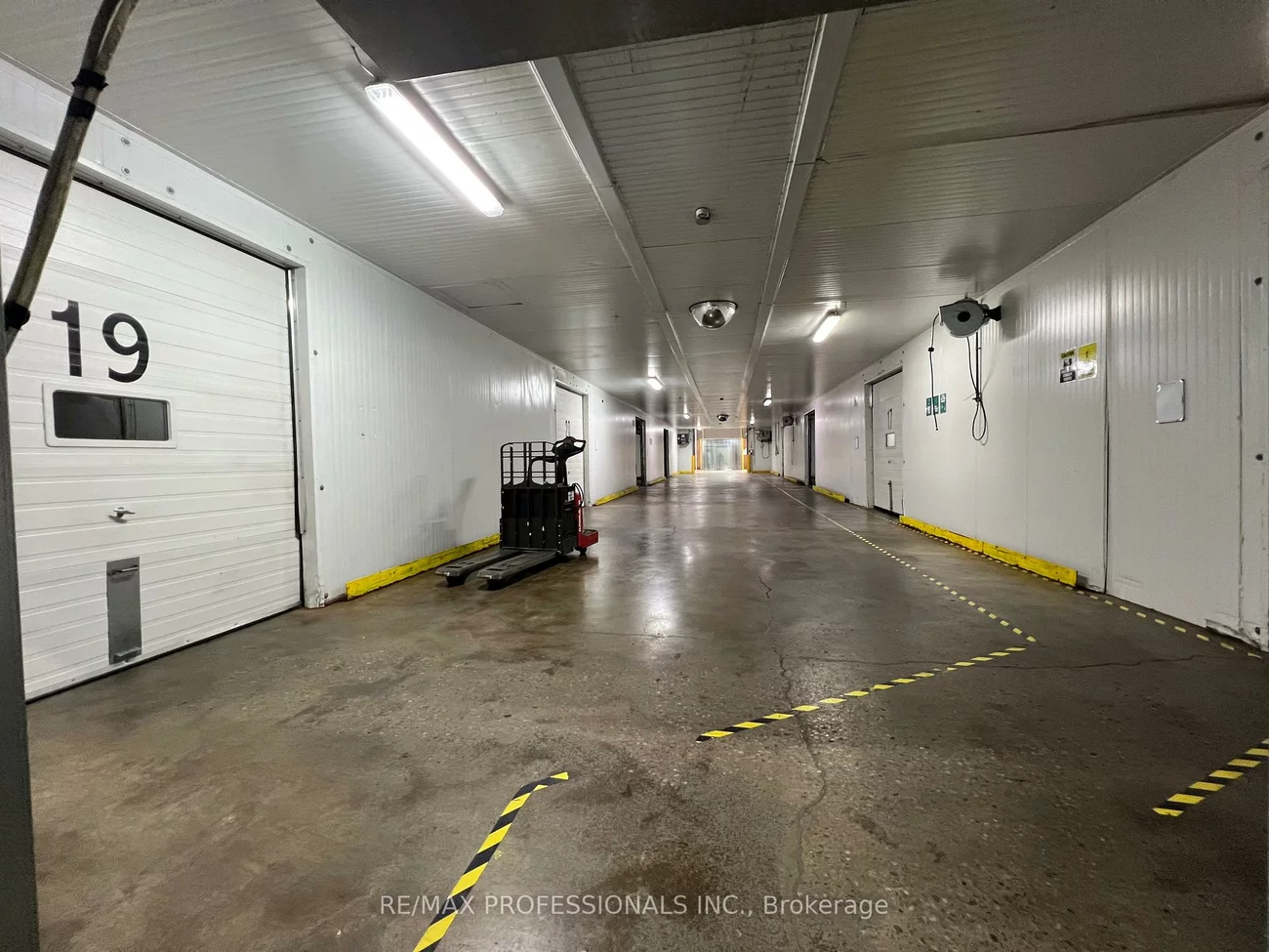 130, North Queen, Islington-City Centre West, Toronto