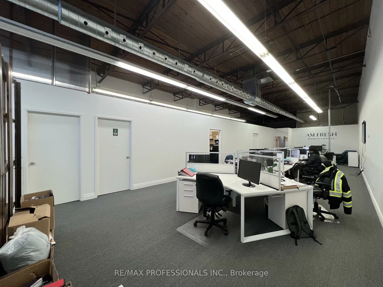 130, North Queen, Islington-City Centre West, Toronto