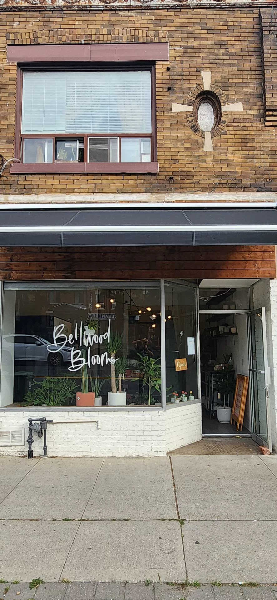 3130, Dundas, Junction Area, Toronto