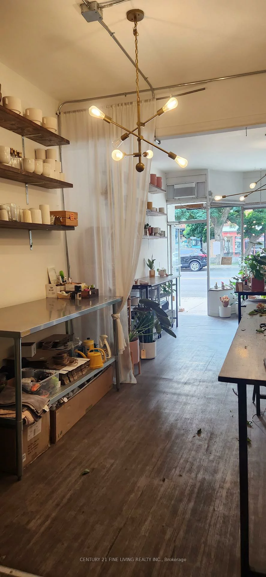 3130, Dundas, Junction Area, Toronto