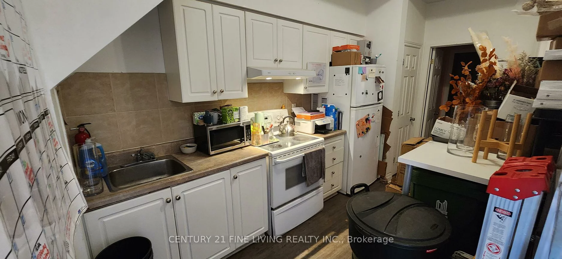 3130, Dundas, Junction Area, Toronto