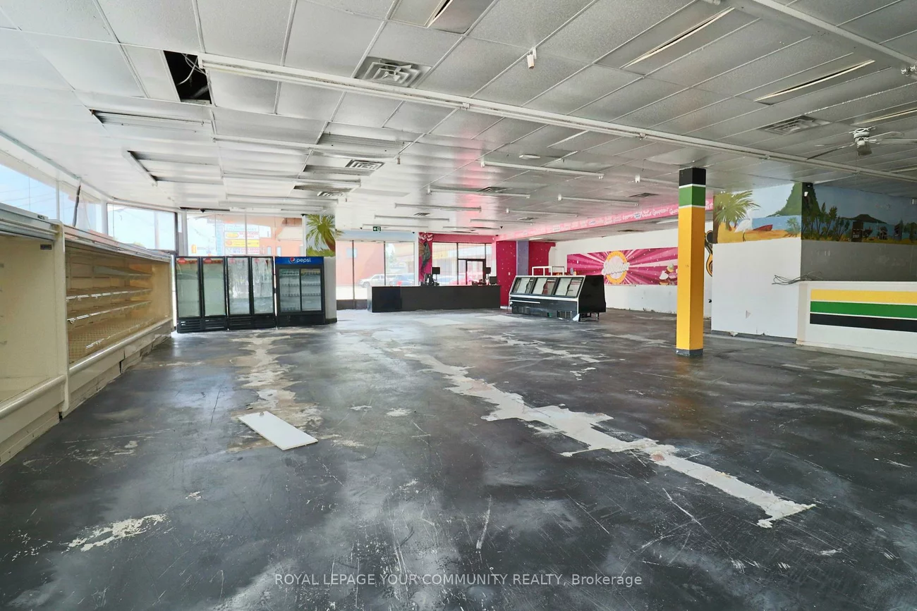 1370, Weston, Mount Dennis, Toronto