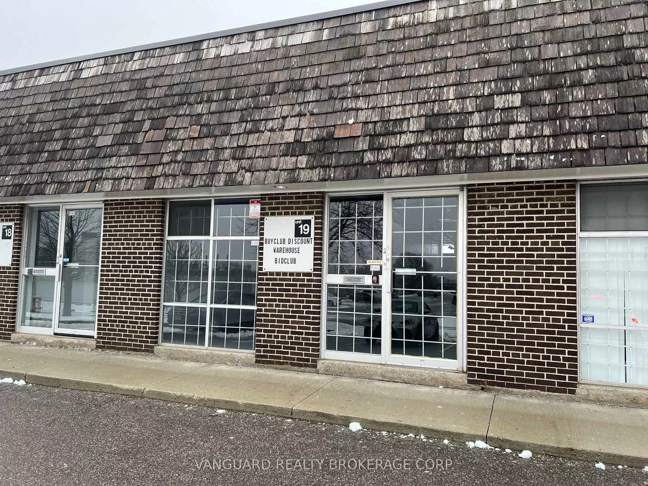 45, Brisbane, York University Heights, Toronto