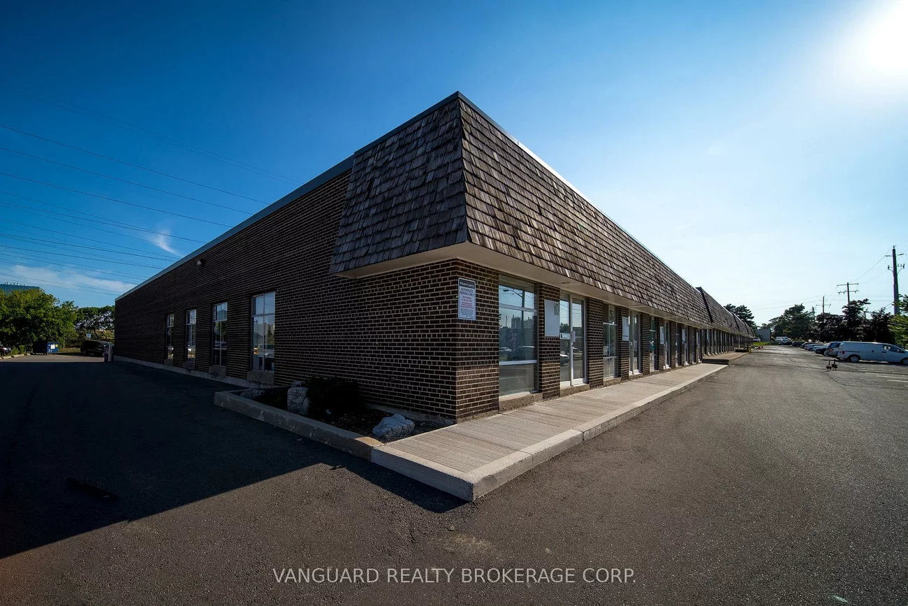 45, Brisbane, York University Heights, Toronto