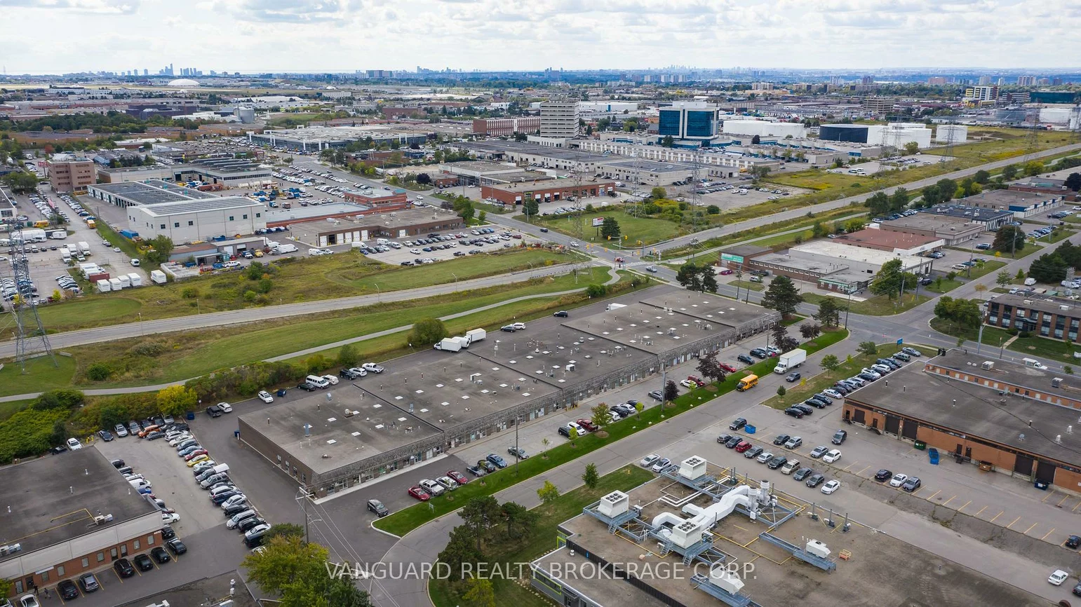 45, Brisbane, York University Heights, Toronto