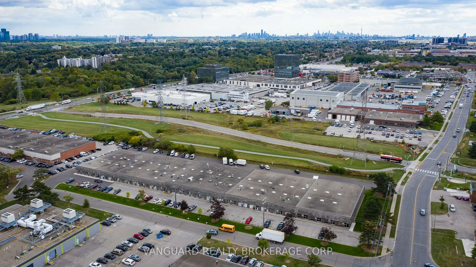 45, Brisbane, York University Heights, Toronto