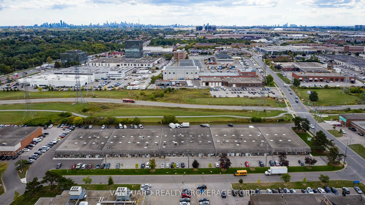 45, Brisbane, York University Heights, Toronto