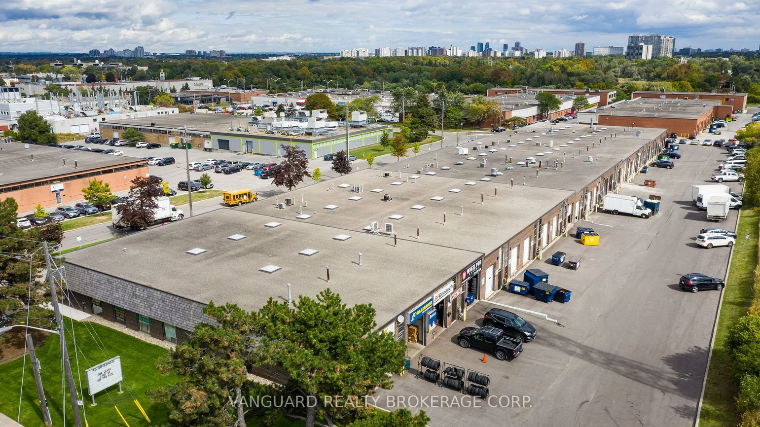 45, Brisbane, York University Heights, Toronto