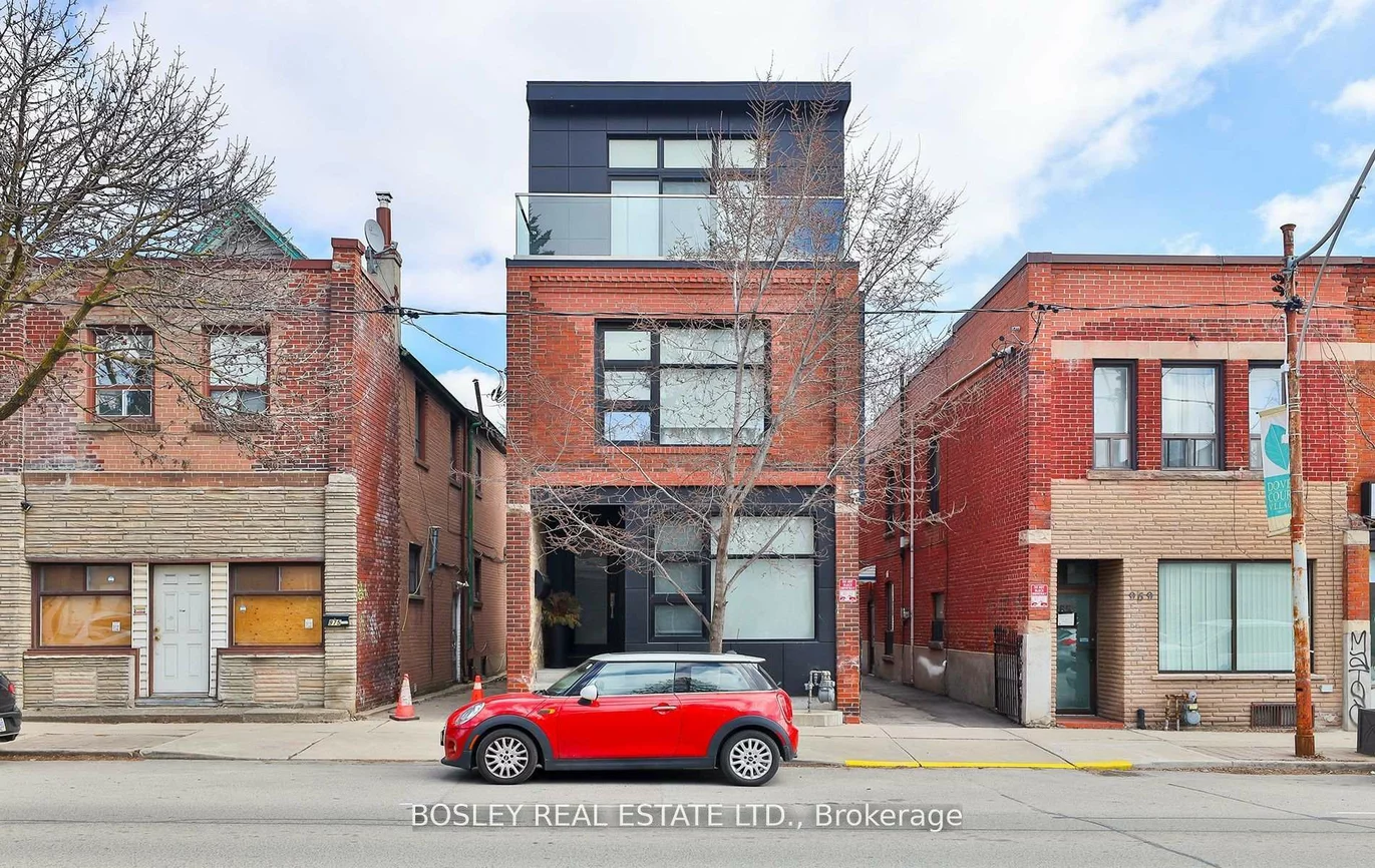 973, Dovercourt, Dovercourt-Wallace Emerson-Junction, Toronto