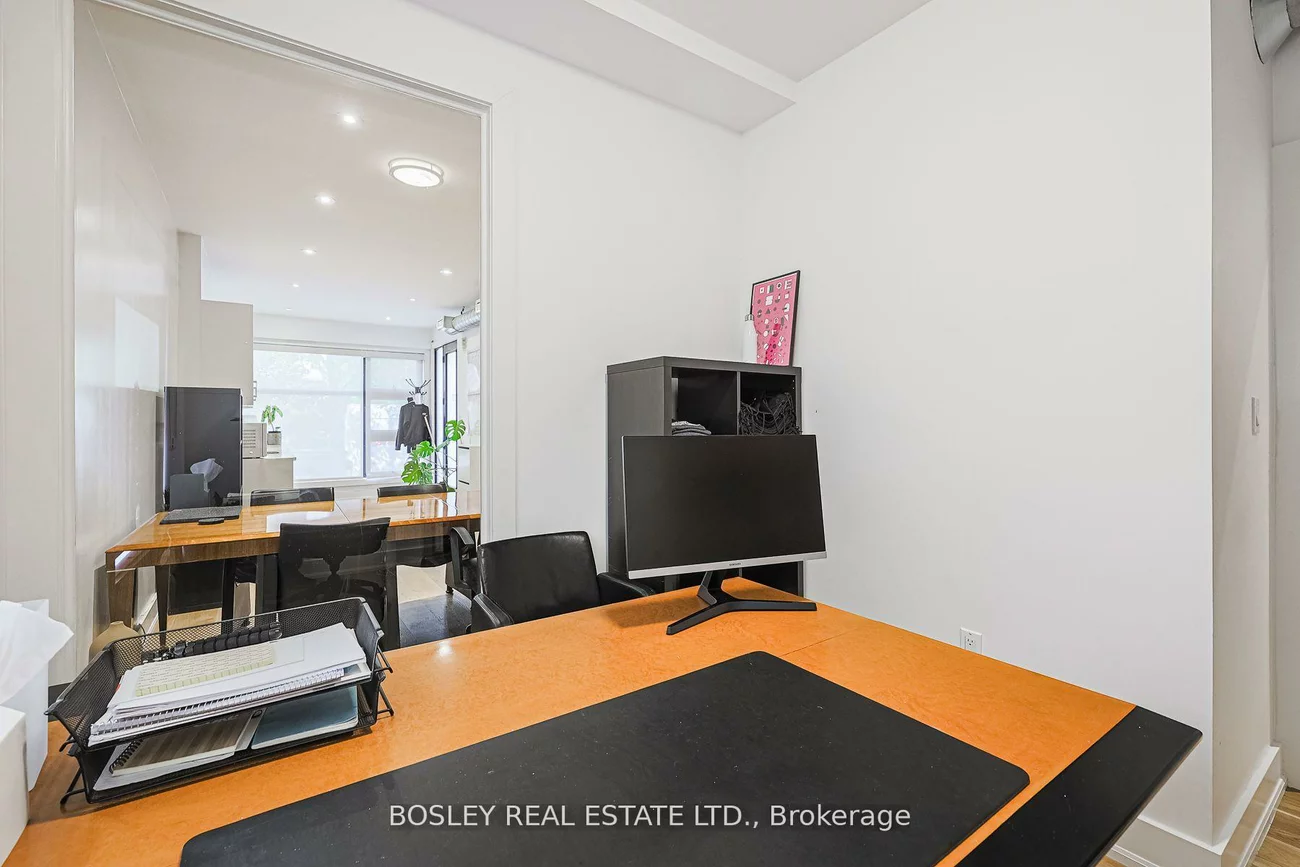 973, Dovercourt, Dovercourt-Wallace Emerson-Junction, Toronto