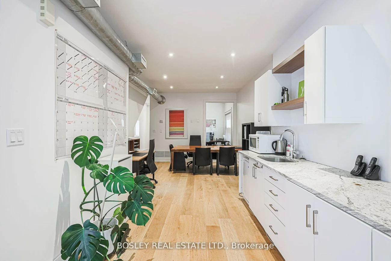 973, Dovercourt, Dovercourt-Wallace Emerson-Junction, Toronto