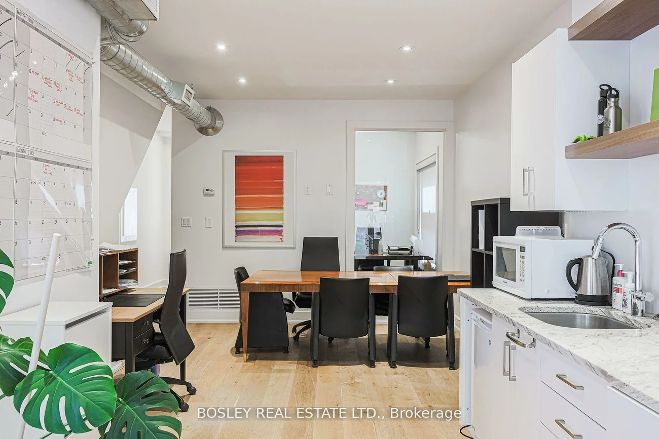 973, Dovercourt, Dovercourt-Wallace Emerson-Junction, Toronto