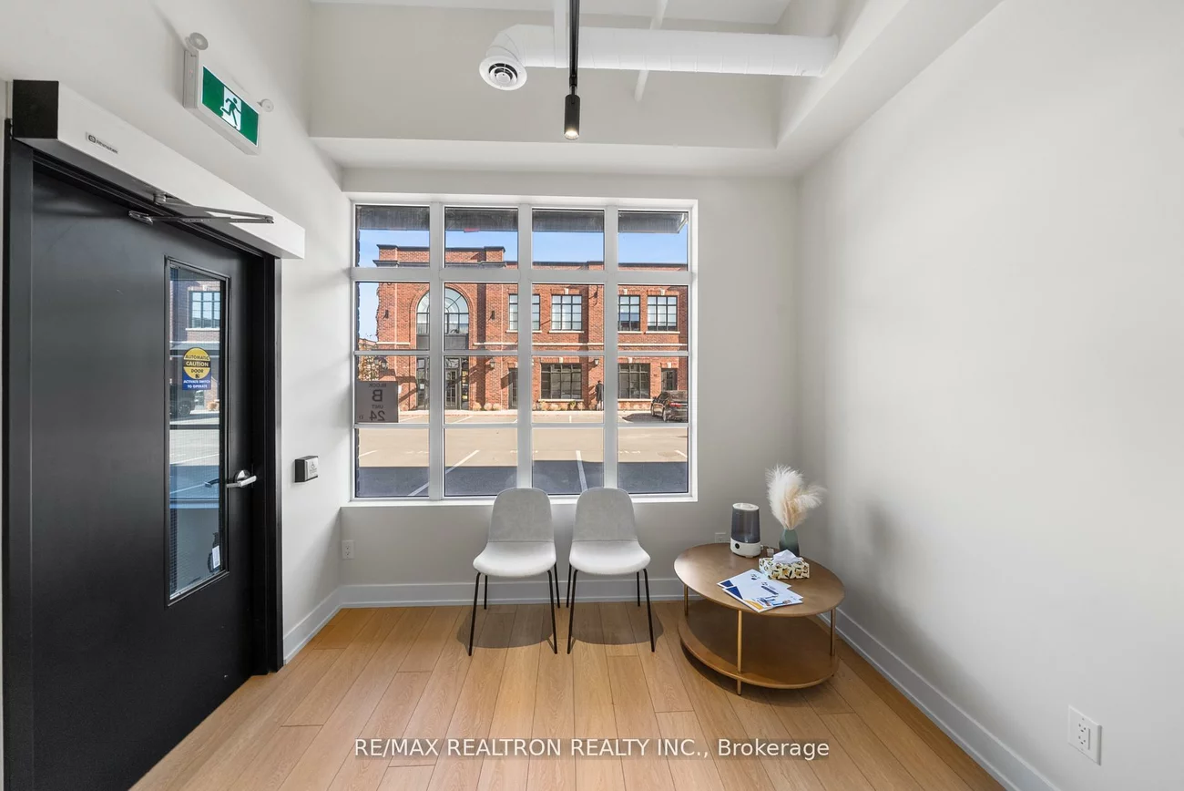 68, Jutland, Islington-City Centre West, Toronto