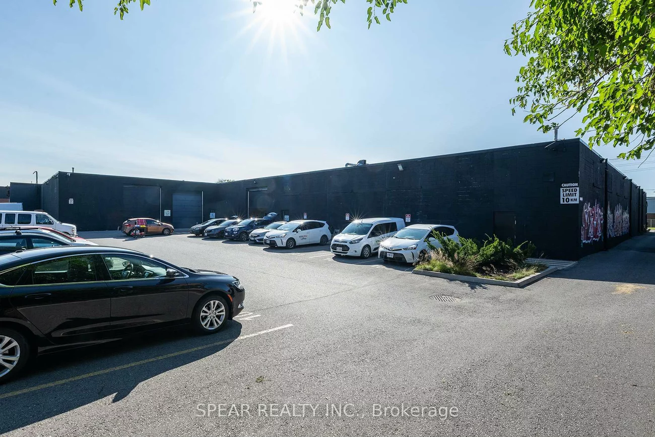 214, Norseman, Islington-City Centre West, Toronto