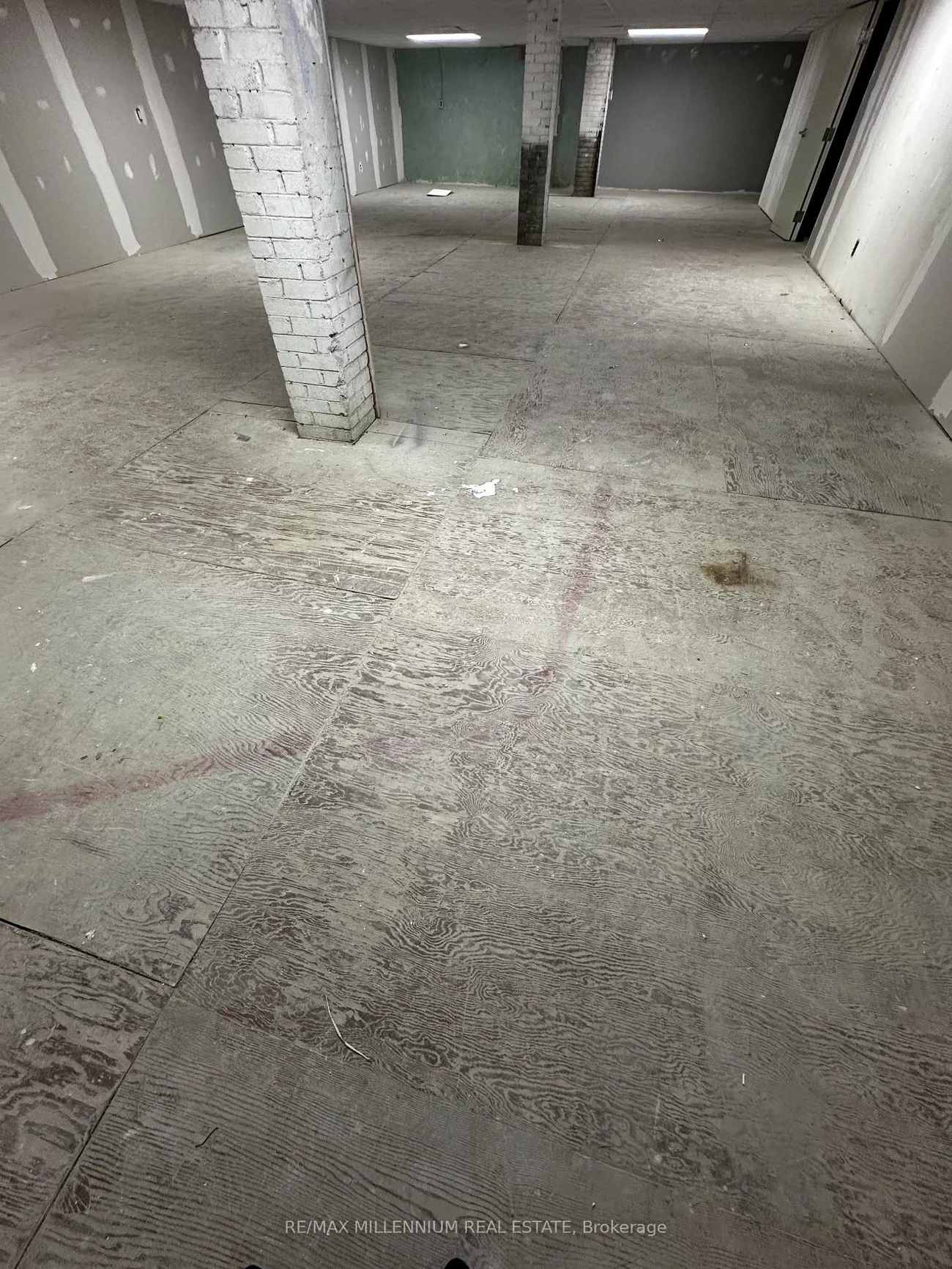 3832, Bloor, Islington-City Centre West, Toronto