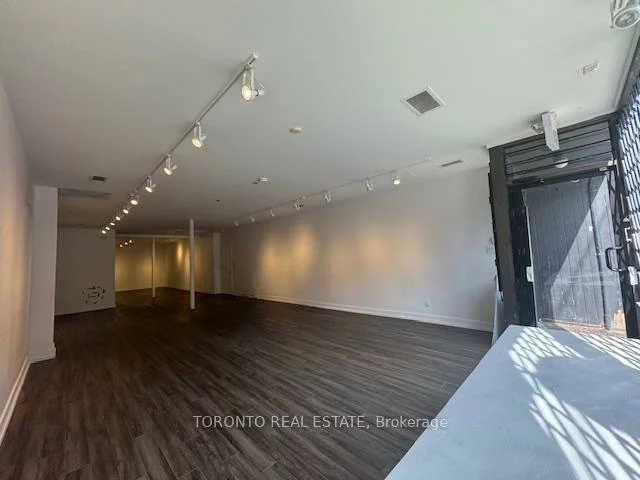 1580, Queen, South Parkdale, Toronto