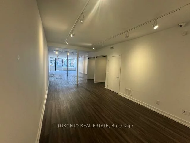 1580, Queen, South Parkdale, Toronto