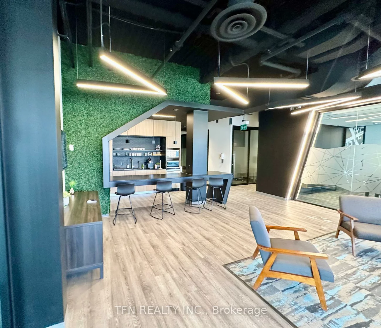 200, Fairbank, Briar Hill-Belgravia, Toronto