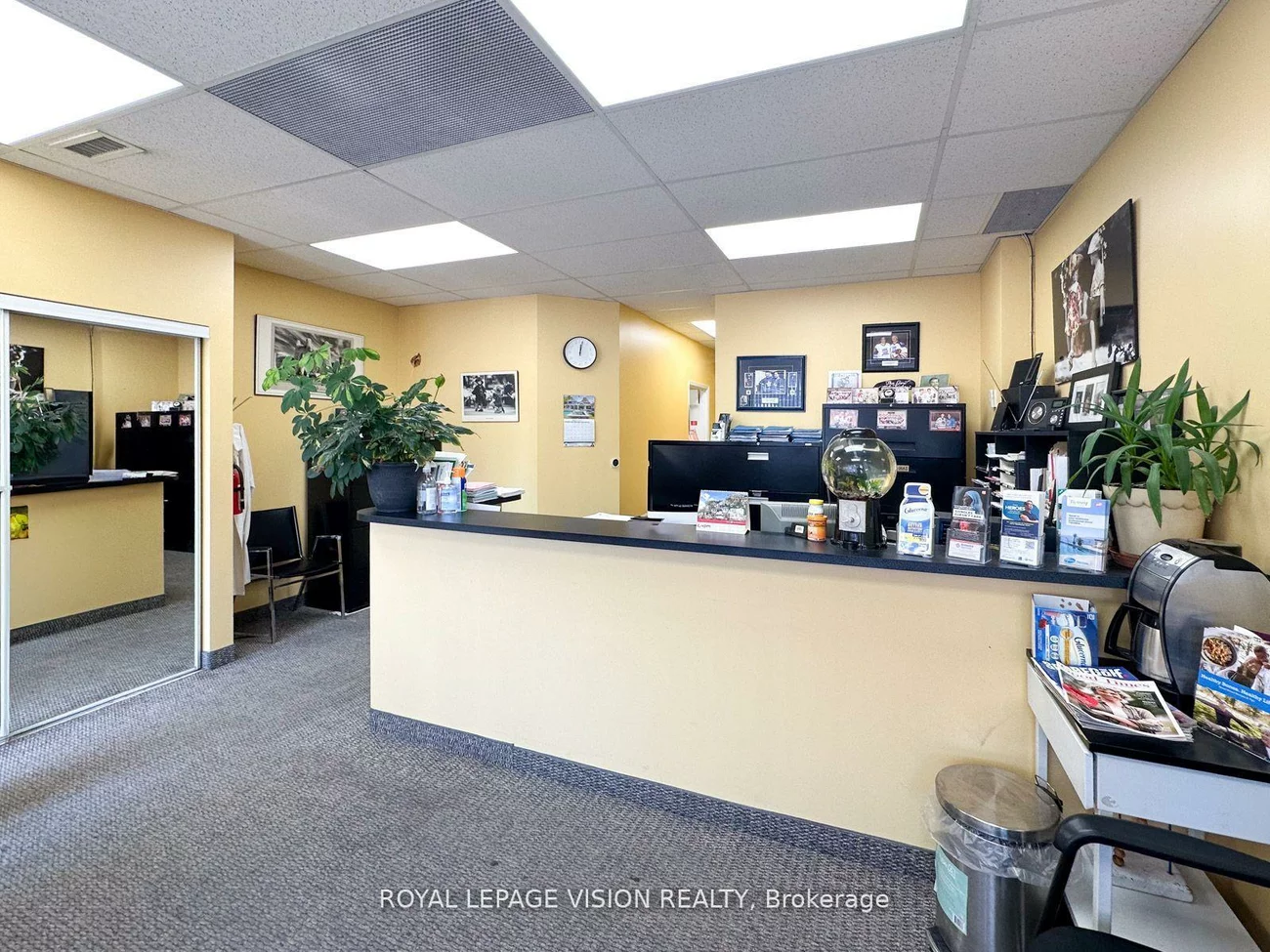2085, Weston, Weston, Toronto