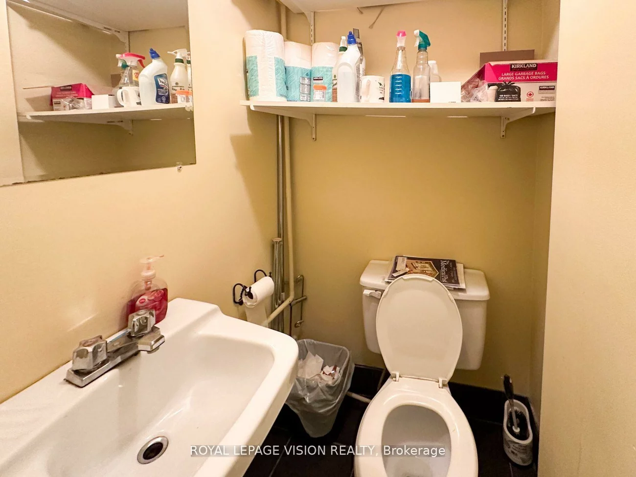 2085, Weston, Weston, Toronto
