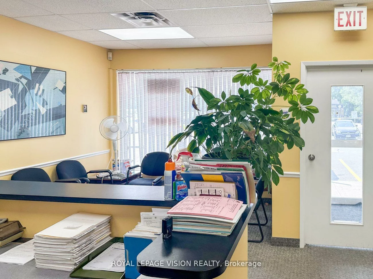 2085, Weston, Weston, Toronto