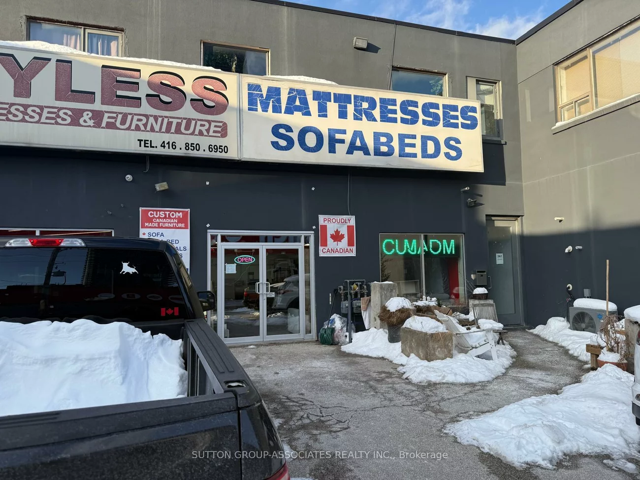 262, Geary, Dovercourt-Wallace Emerson-Junction, Toronto