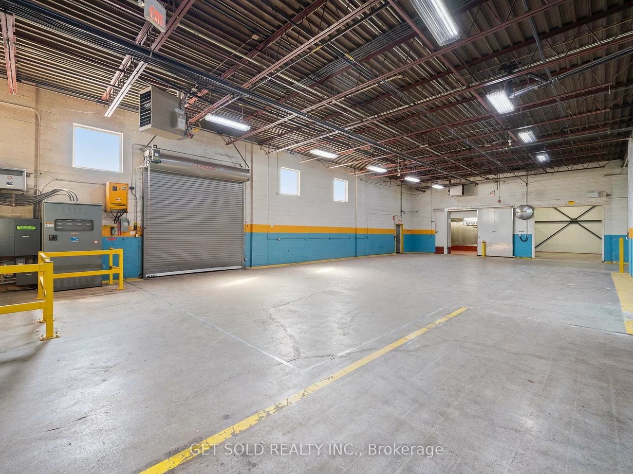 650, Fenmar, Humber Summit, Toronto