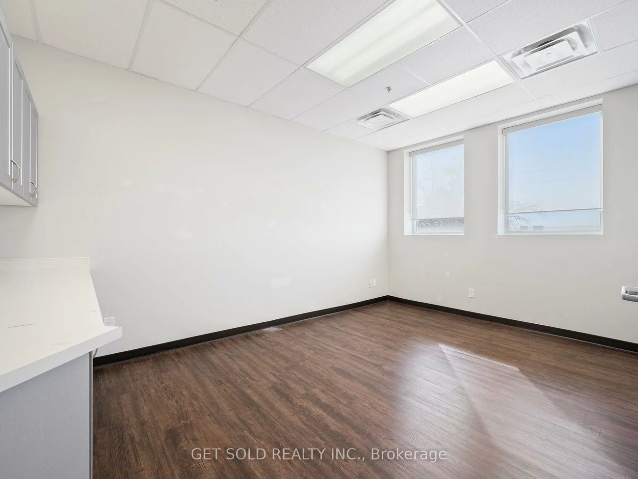 650, Fenmar, Humber Summit, Toronto