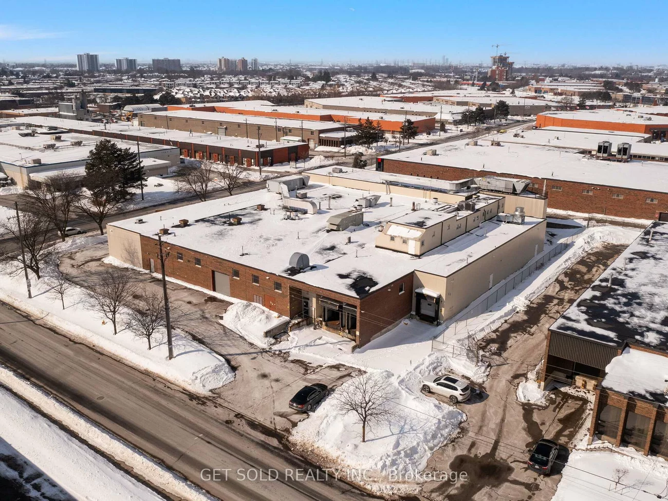 650, Fenmar, Humber Summit, Toronto
