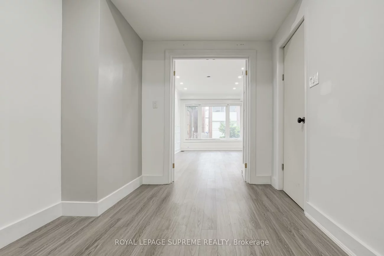 118, Runnymede, High Park-Swansea, Toronto