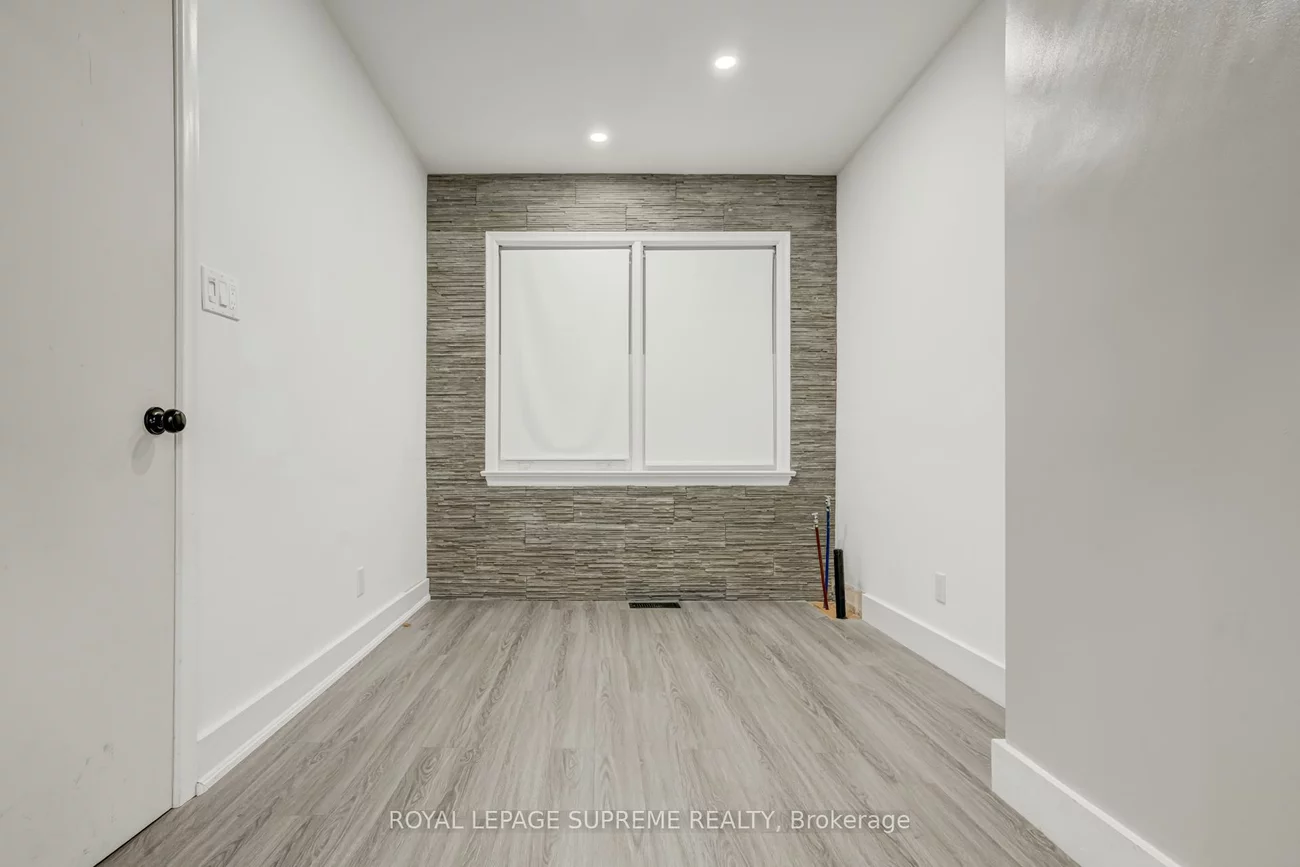 118, Runnymede, High Park-Swansea, Toronto