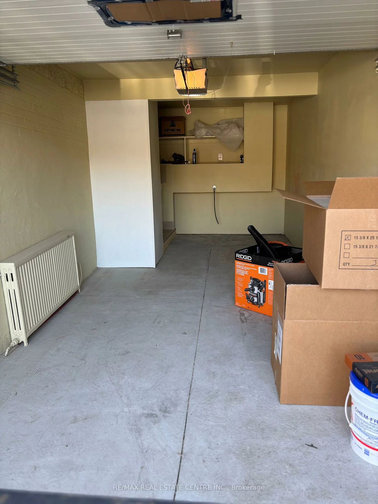 16, Nashville, Keelesdale-Eglinton West, Toronto