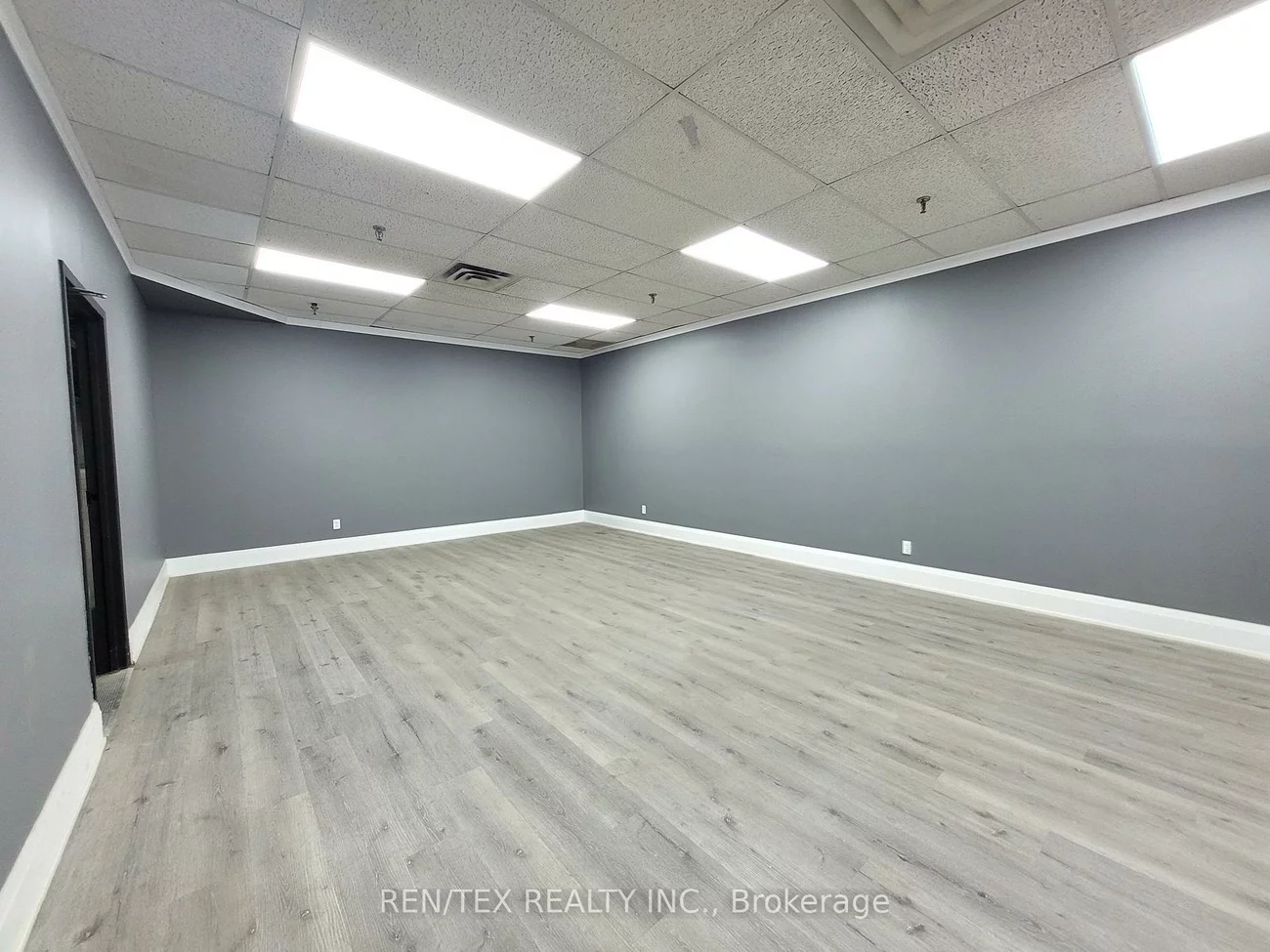 360, Magnetic, York University Heights, Toronto