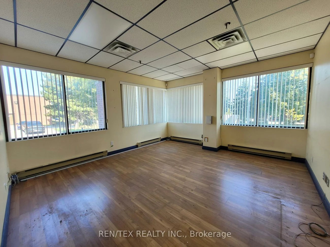 360, Magnetic, York University Heights, Toronto