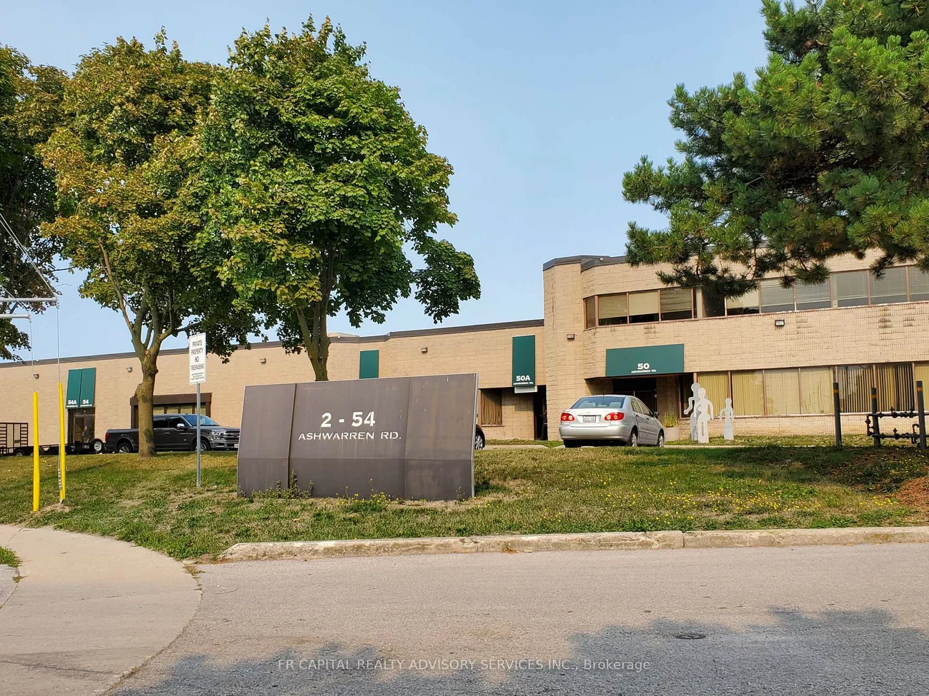 46, Ashwarren, York University Heights, Toronto