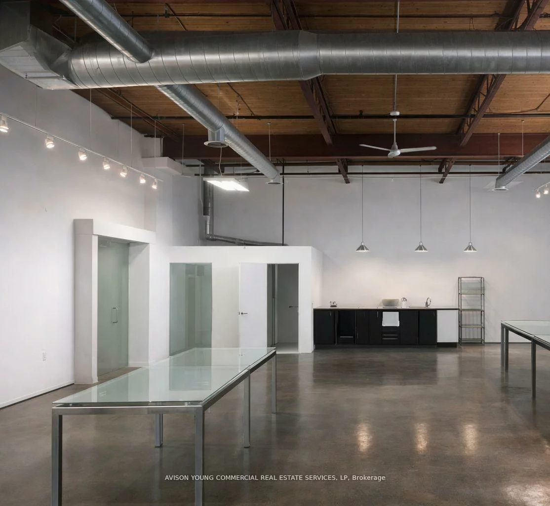 90, Wingold, Yorkdale-Glen Park, Toronto