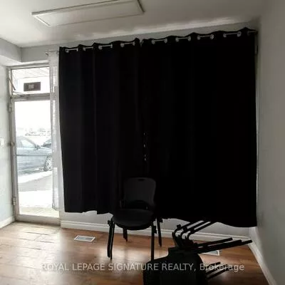 840, Brown's, Alderwood, Toronto