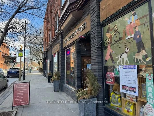 2741, Dundas, Junction Area, Toronto