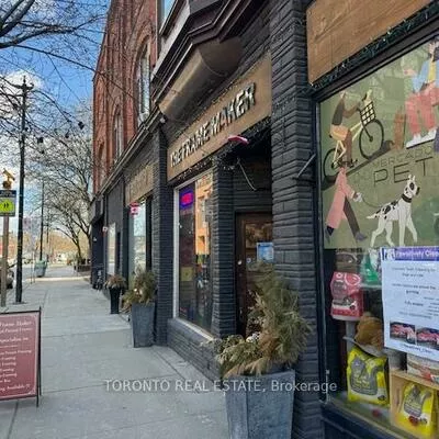 2741, Dundas, Junction Area, Toronto