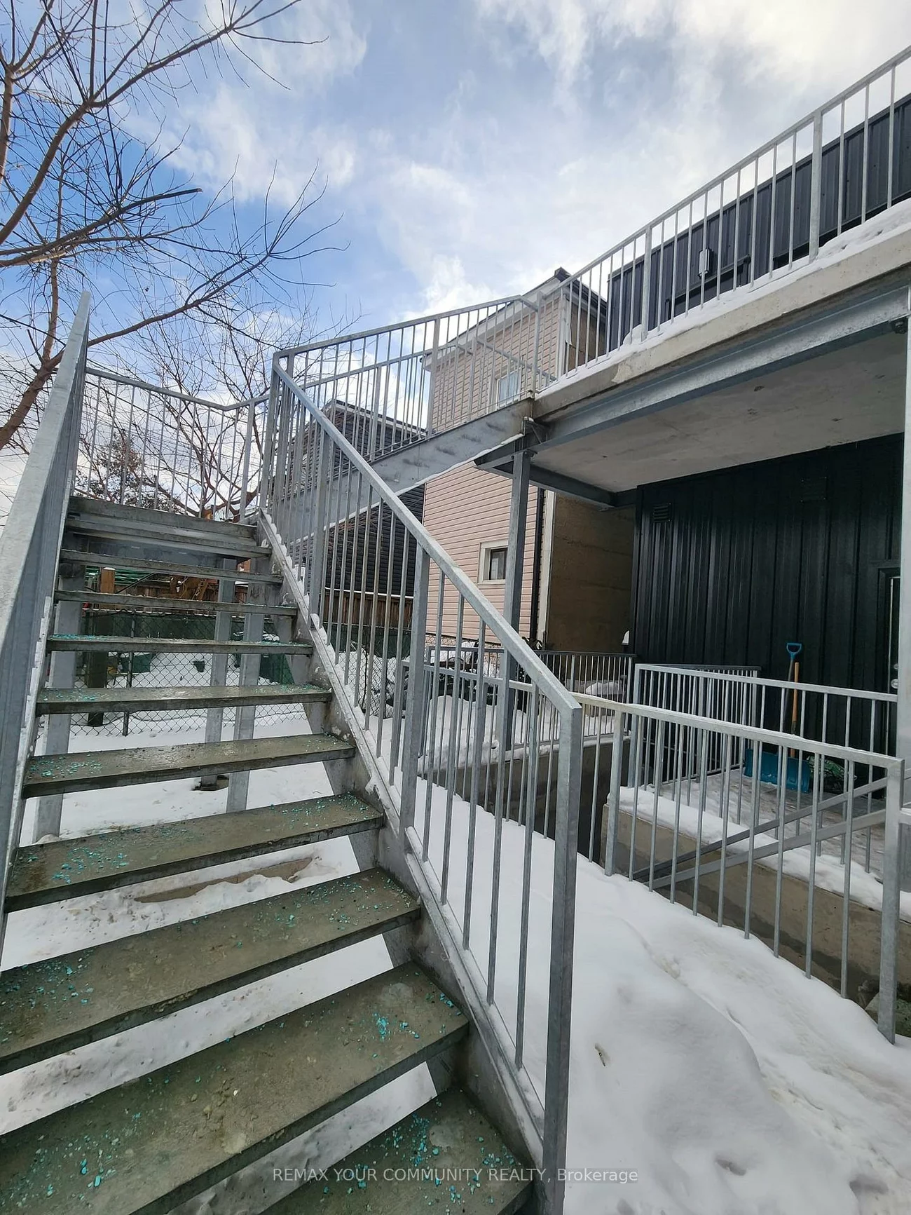 983, Dovercourt, Dovercourt-Wallace Emerson-Junction, Toronto