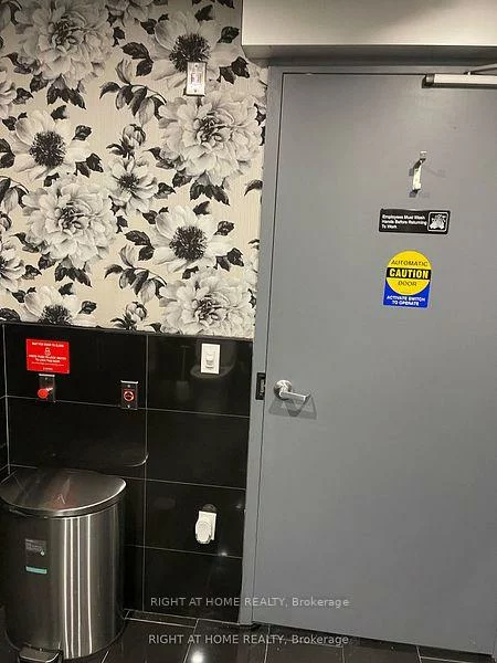 38, Via Bagnato, Yorkdale-Glen Park, Toronto