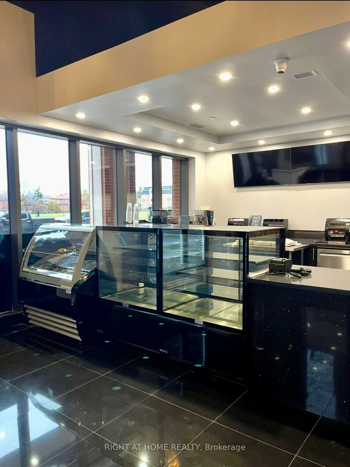 38, Via Bagnato, Yorkdale-Glen Park, Toronto