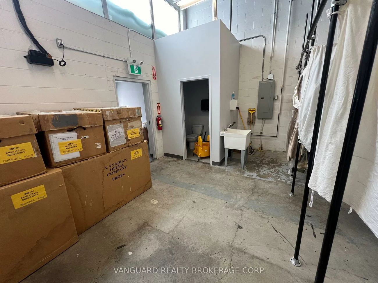 4469-4471, Chesswood, York University Heights, Toronto