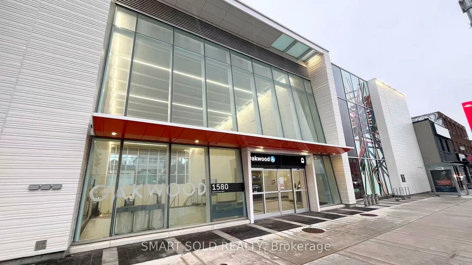 1590, Eglinton, Briar Hill-Belgravia, Toronto