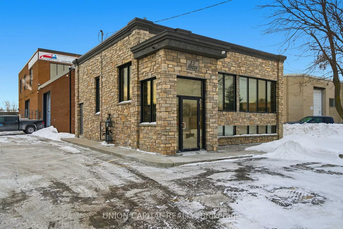 15, Airview, West Humber-Clairville, Toronto