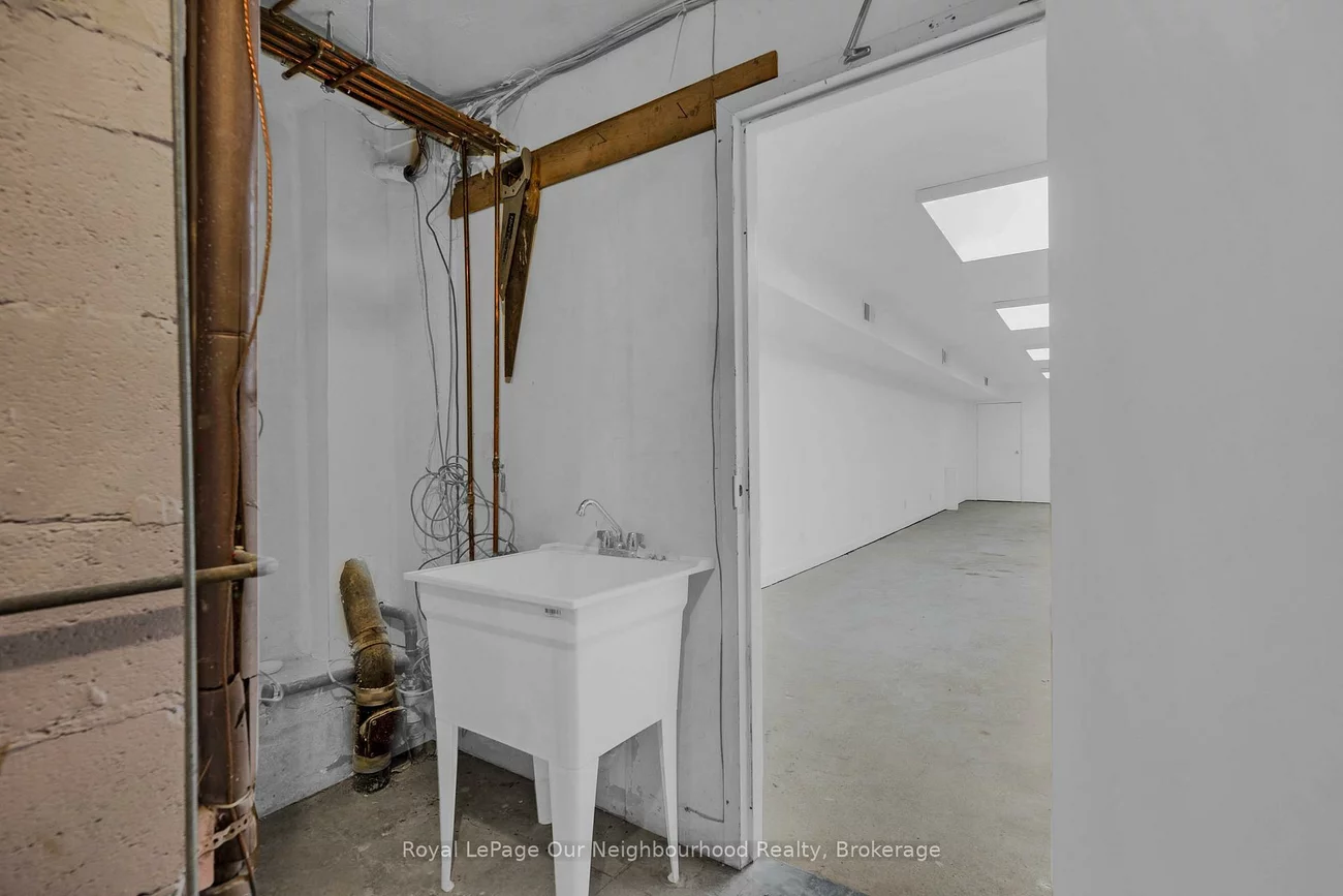 1224, King, South Parkdale, Toronto