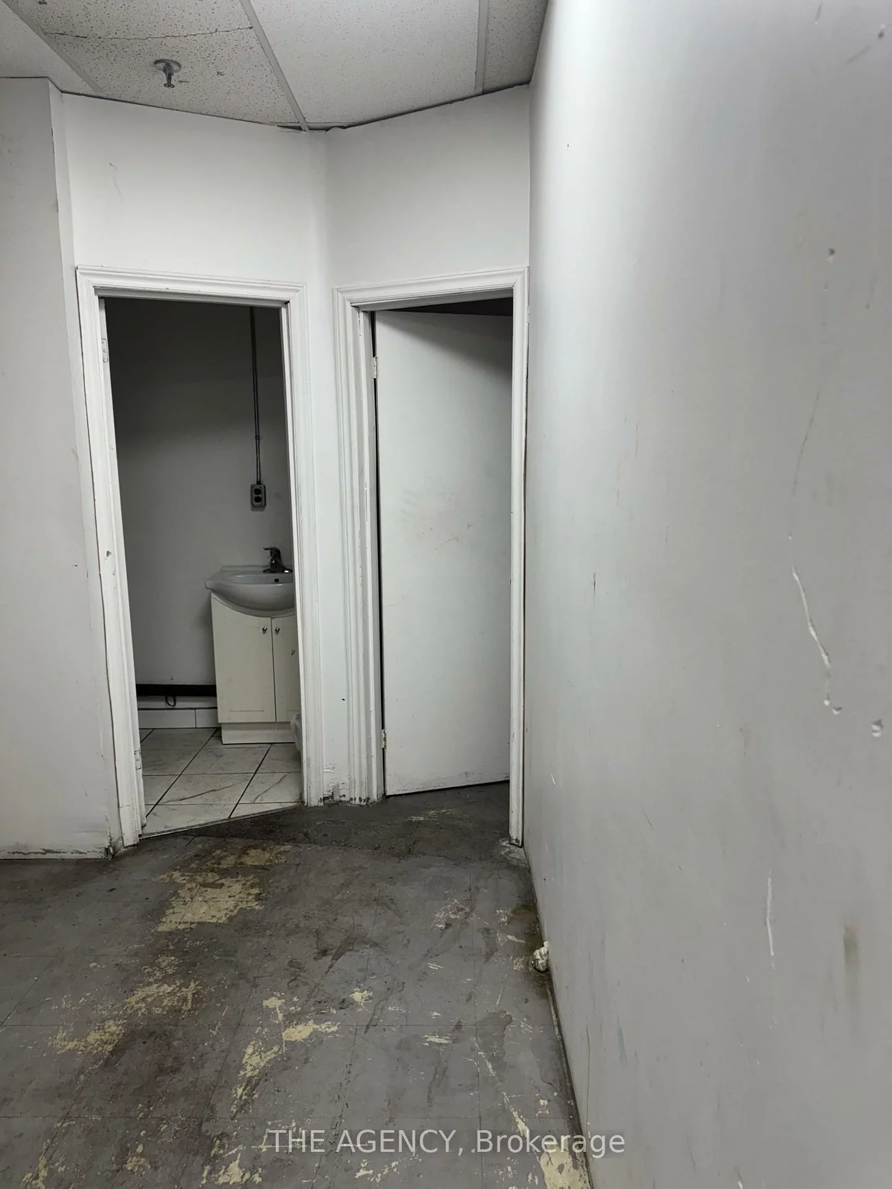 2400, Finch, Humber Summit, Toronto