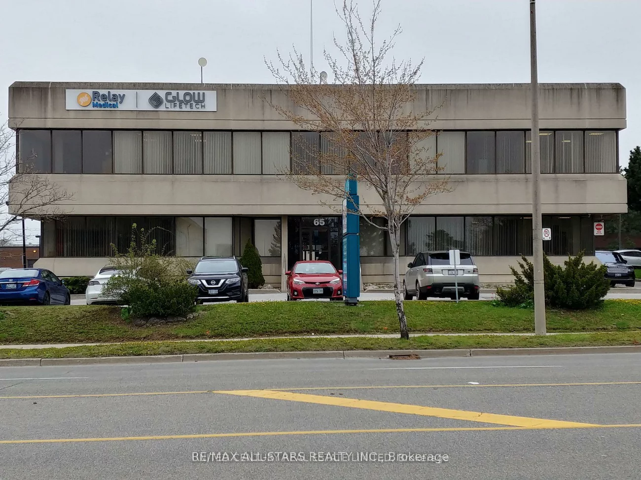 65, International, West Humber-Clairville, Toronto